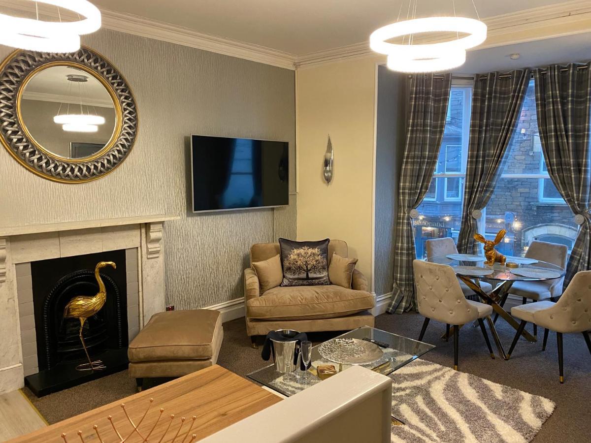 Merewyke Boutique Luxury Family Apartment Sleeps 4 , Central Location Уиндермир Экстерьер фото